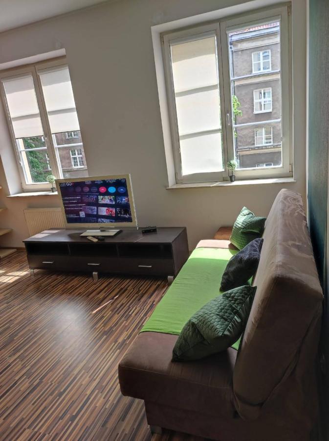 Apartament Przy Fontannie Neptuna 格但斯克 外观 照片