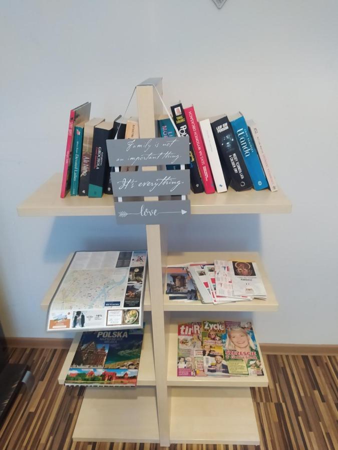 Apartament Przy Fontannie Neptuna 格但斯克 外观 照片